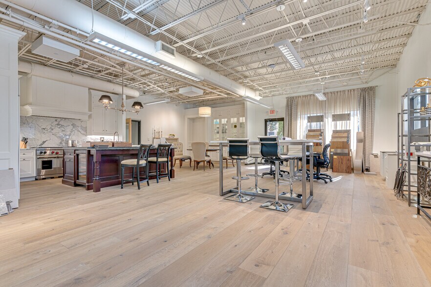 More Photos Of 107 Kenner Ave, Nashville Freestanding For Lease