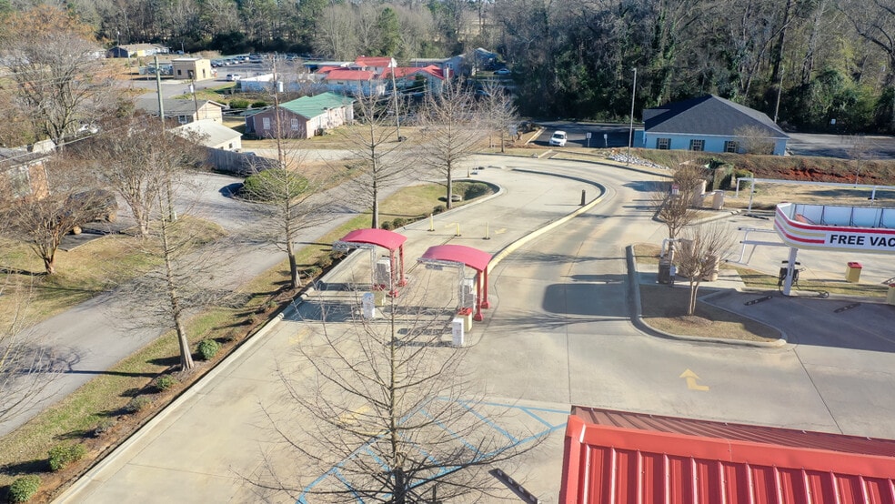 More Photos Of 1810 Opelika Rd, Auburn Carwash For Sale