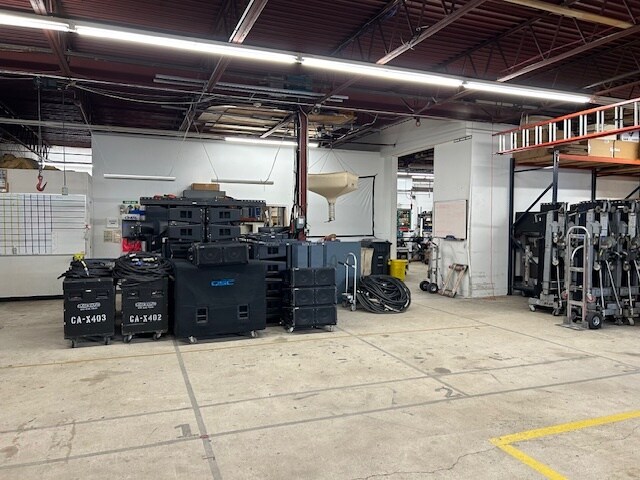More Photos Of 546 Penn St, Yeadon Warehouse For Sale