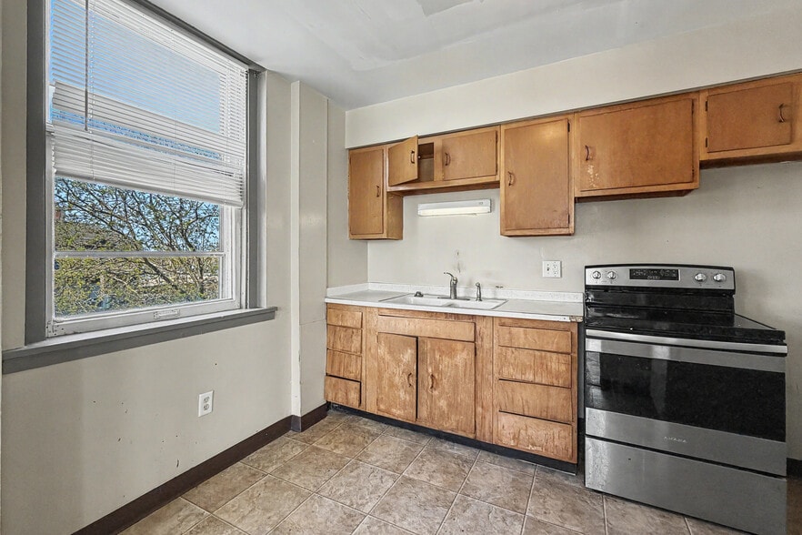 More Photos Of 106 N 10th St, Fort Dodge Apartments For Sale