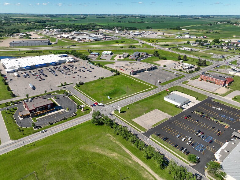 More Photos Of 1227 Timberlane Dr, Sauk Centre General Retail For Sale