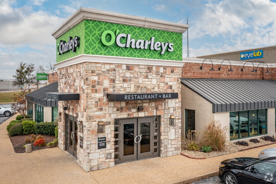 More Photos Of 1289 Dogwood Dr SE, Conyers Restaurant For Sale