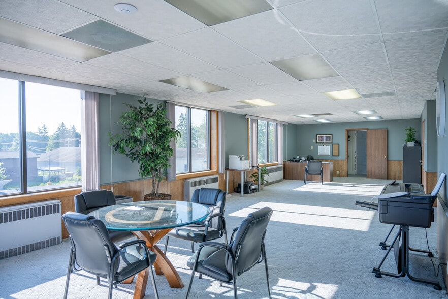 More Photos Of 129 E Bridge St, New Lisbon Bank For Sale