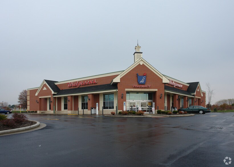 Primary Photo Of 9166 Oh-43, Streetsboro Drugstore For Sale