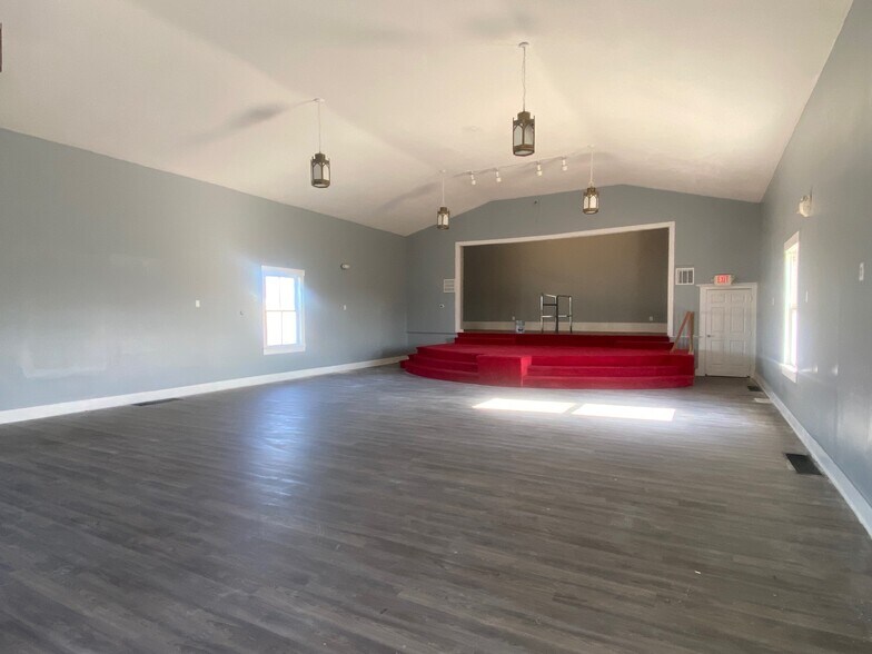 More Photos Of 2438 National Rd, Fairborn Religious Facility For Sale