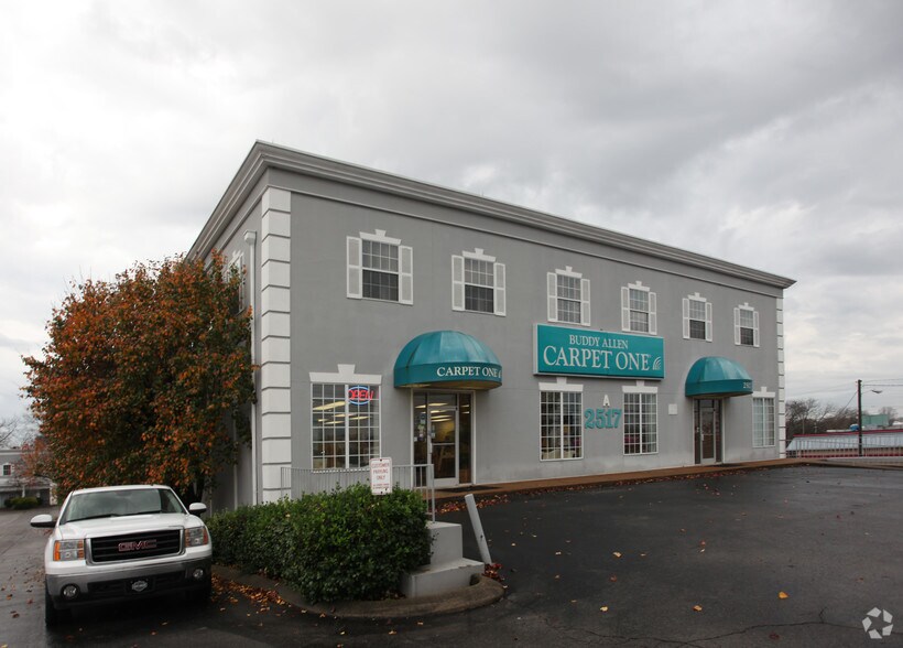 More Photos Of 2517 Lebanon Pike, Nashville Storefront Retail Office For Lease