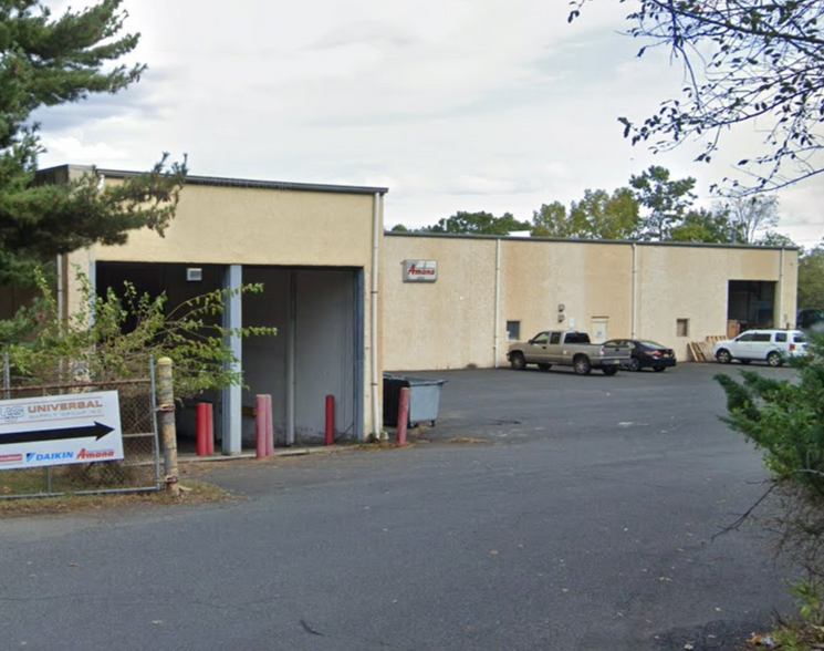 Primary Photo Of 601 Nassau St, North Brunswick Warehouse For Lease