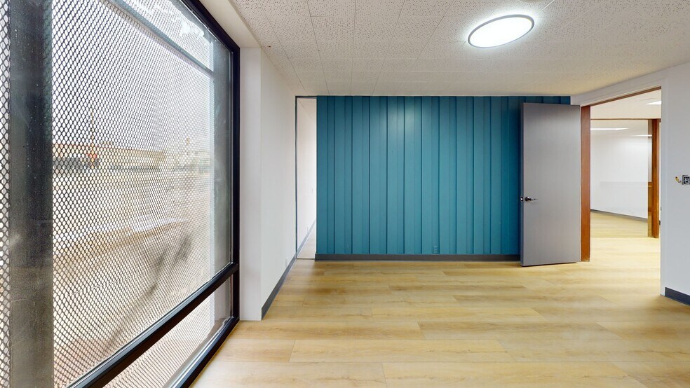 More Photos Of 2853 Park Ave, Minneapolis Office For Lease
