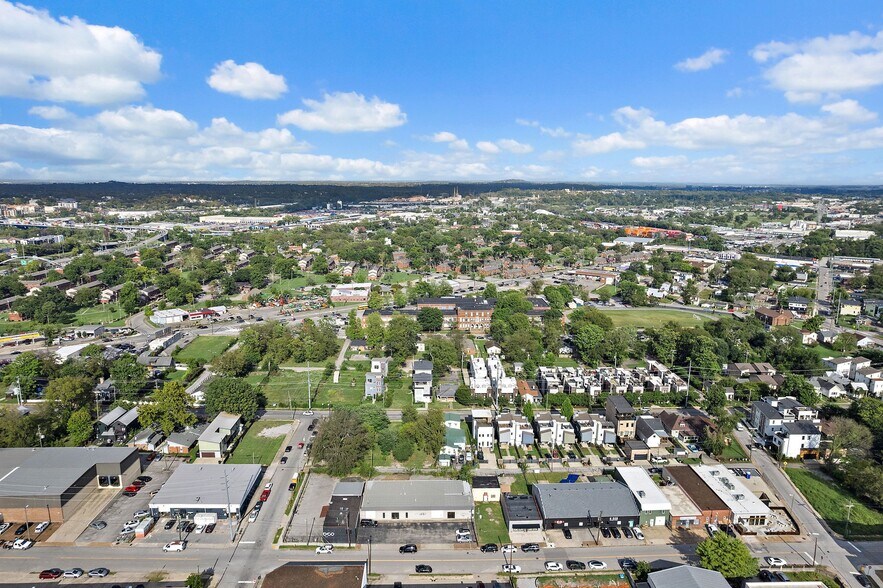 More Photos Of 1024-1026 3rd Ave S, Nashville Warehouse For Sale