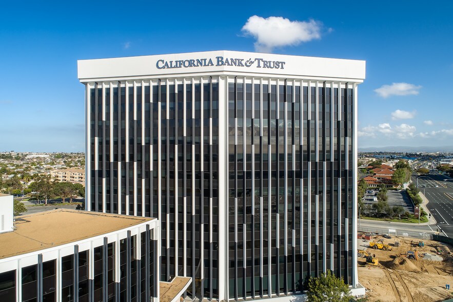 More Photos Of 21515 Hawthorne Blvd, Torrance Office For Sale