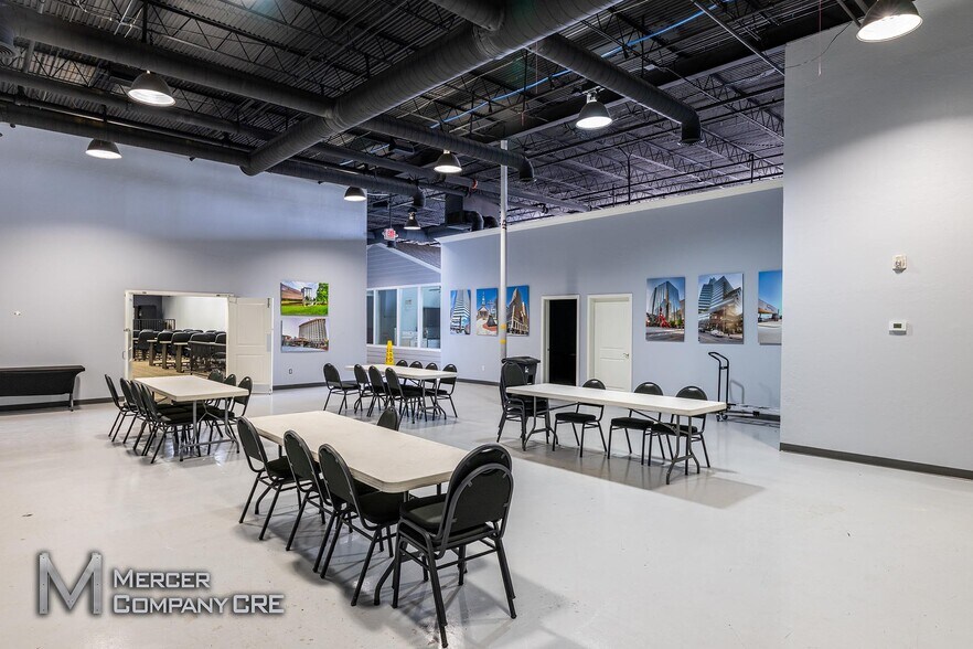 More Photos Of 3300 N Santa Fe Ave, Oklahoma City Warehouse For Sale