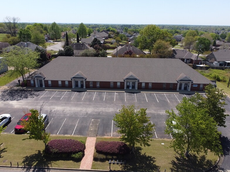 Primary Photo Of 198-210 Medical Center Dr, Prattville Medical For Sale