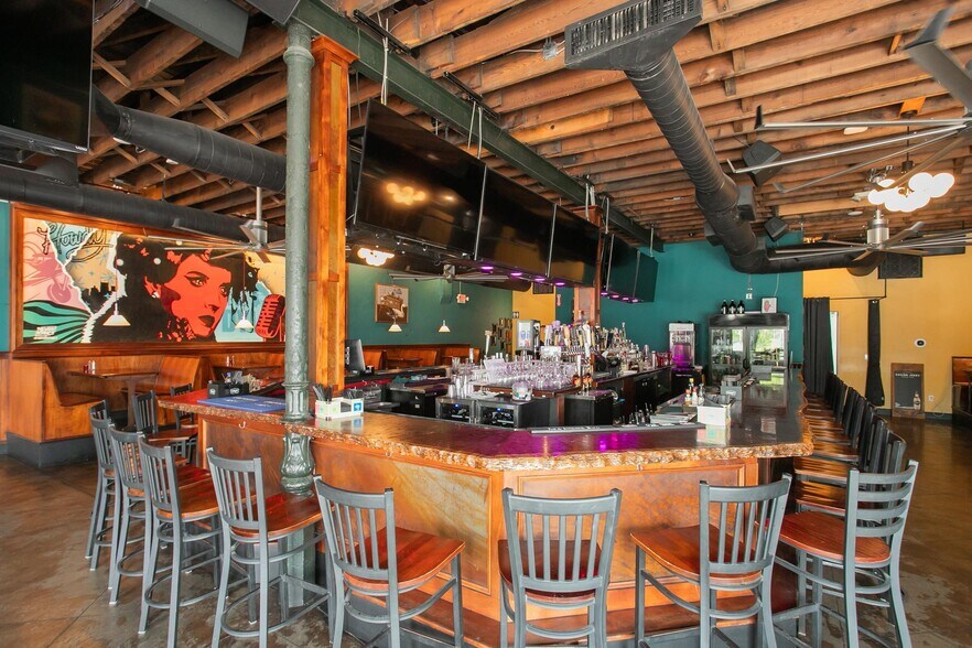 More Photos Of 1016 Woodland St, Nashville Restaurant For Lease