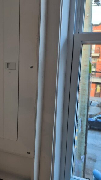 Primary Photo Of 4568 Rue Boyer, Montréal Apartments For Sale