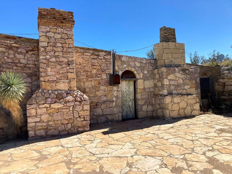 More Photos Of 1 Villa De La Mina rd, Terlingua Land For Sale