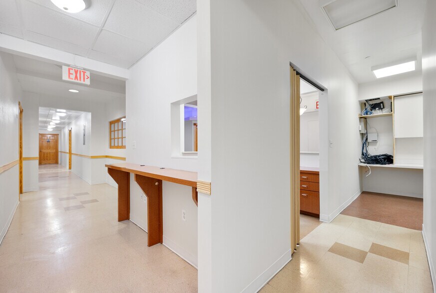 More Photos Of 406 15th St, Brooklyn Apartments For Lease