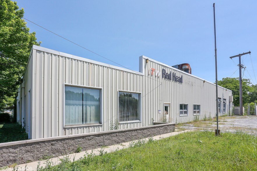 More Photos Of 1919 E Us Highway 12, Michigan City Manufacturing For Lease