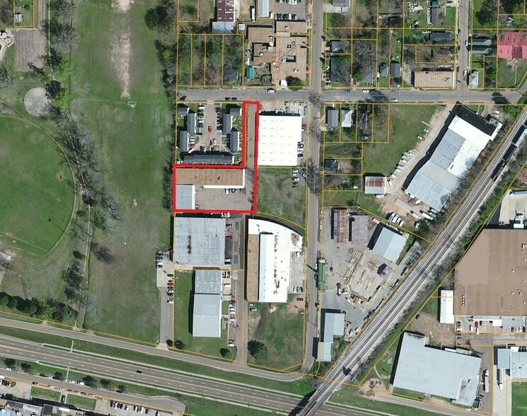 More Photos Of 629 GUIDICI St, Jackson Distribution For Sale