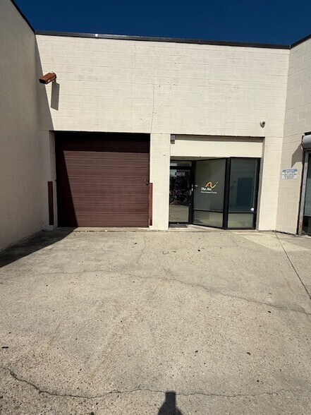 More Photos Of 8730 Cherry Ln, Laurel Unknown For Lease