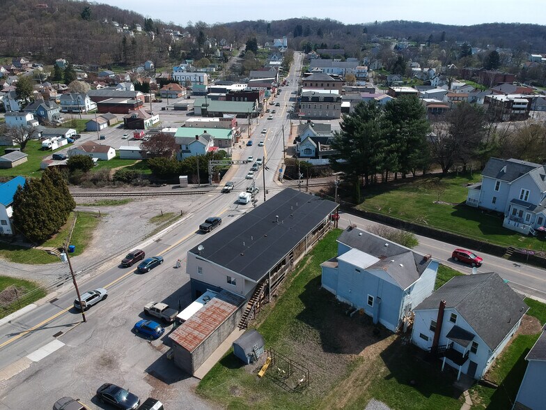 More Photos Of 115 W Main St, Evans City Freestanding For Sale