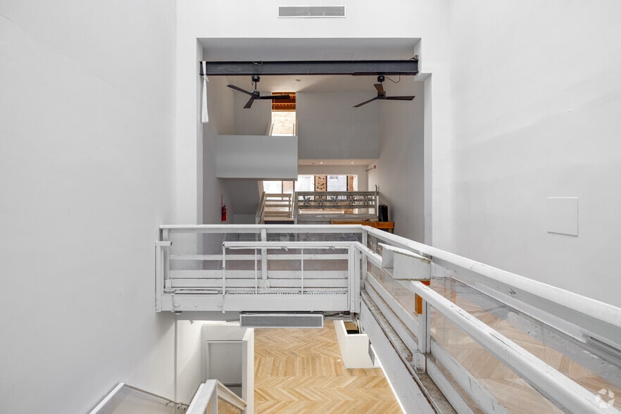 More Photos Of 54 Crosby St, New York Storefront For Lease