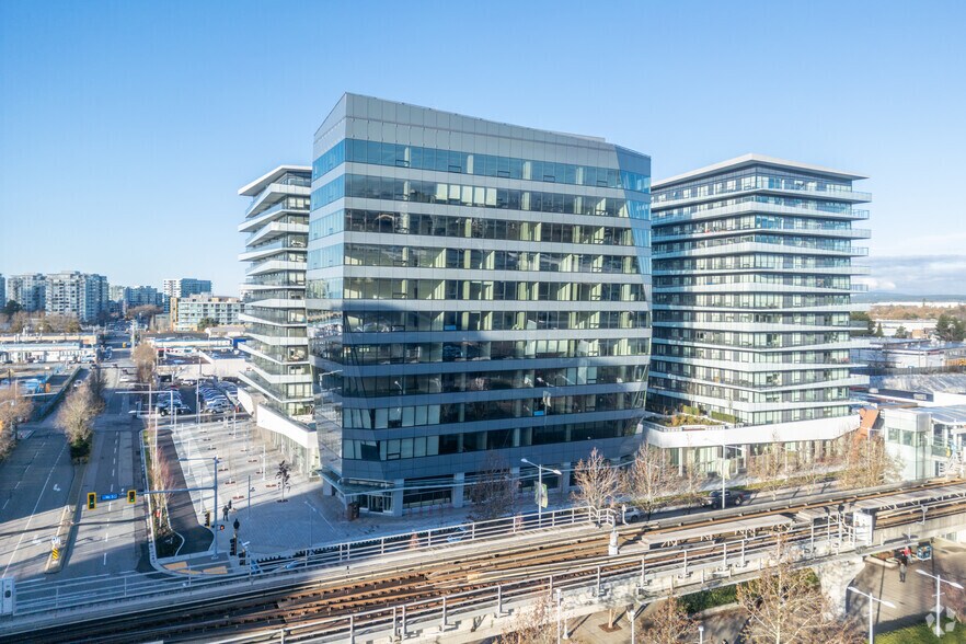 More Photos Of 7977 Lansdowne Rd, Richmond Office For Sale
