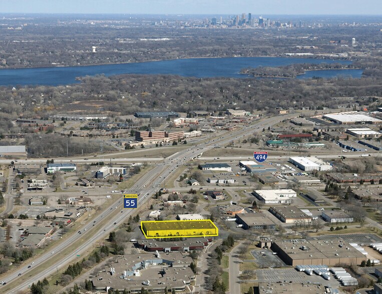 More Photos Of 14630-14650 N 28th Ave, Plymouth Manufacturing For Lease