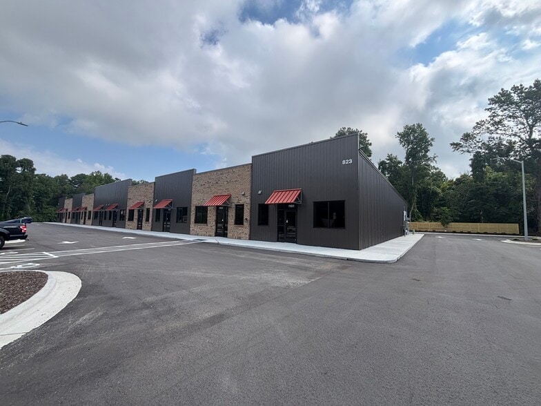 More Photos Of 823 Bell Fork Rd, Jacksonville Warehouse For Lease