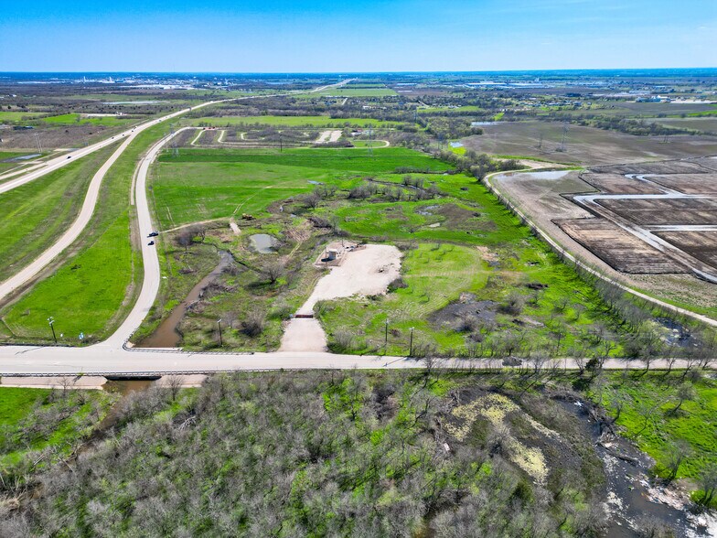 More Photos Of 1929 County Road 904, Joshua Land For Sale