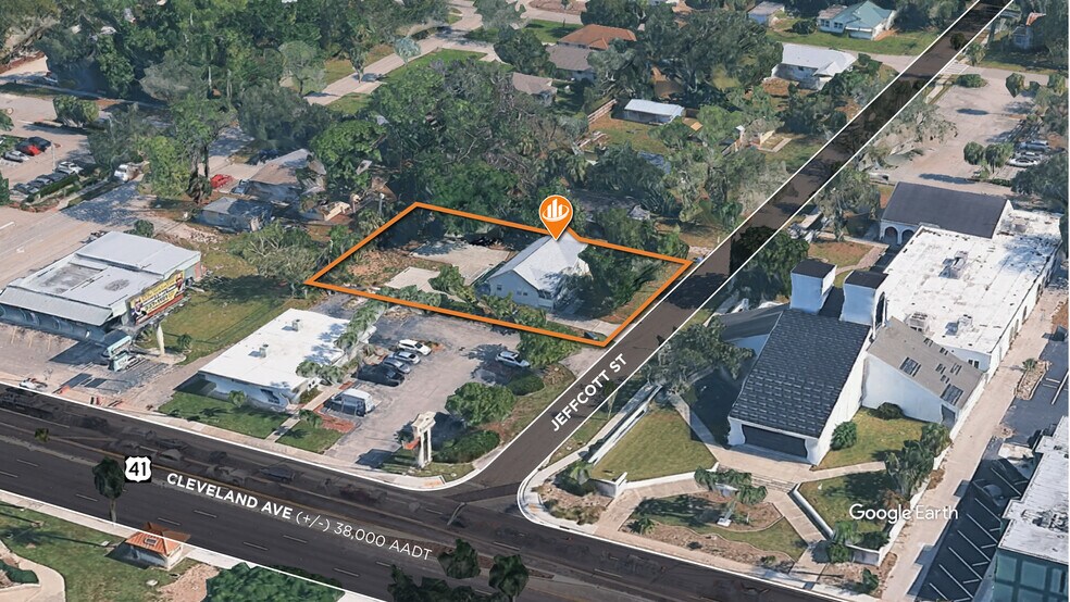 More Photos Of 2023 Jeffcott St, Fort Myers Office For Sale