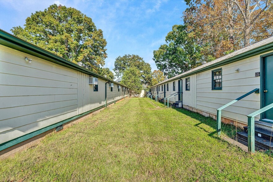 More Photos Of 11738 Leesville Rd, Lynch Station Religious Facility For Sale