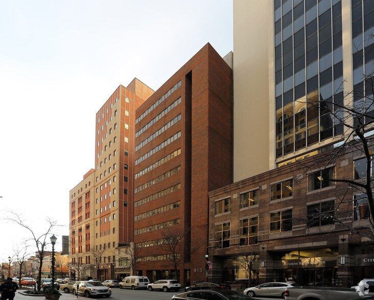 More Photos Of 913 N Market St, Wilmington Apartments For Lease