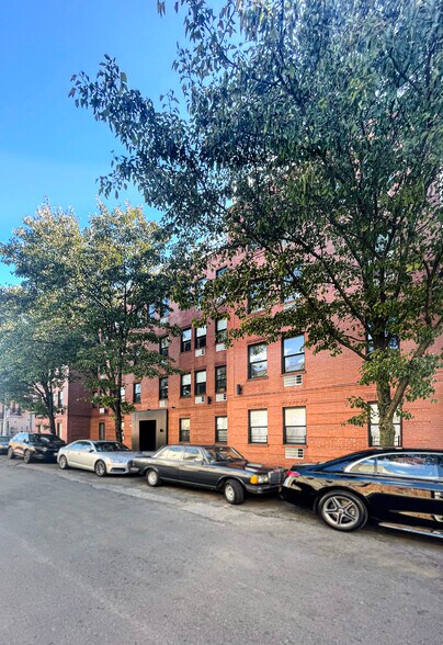 Primary Photo Of 260 Water St, Brooklyn Apartments For Sale