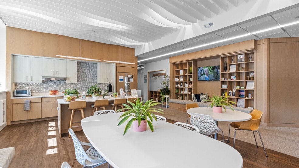 More Photos Of 111 Chestnut St, Providence Office For Lease