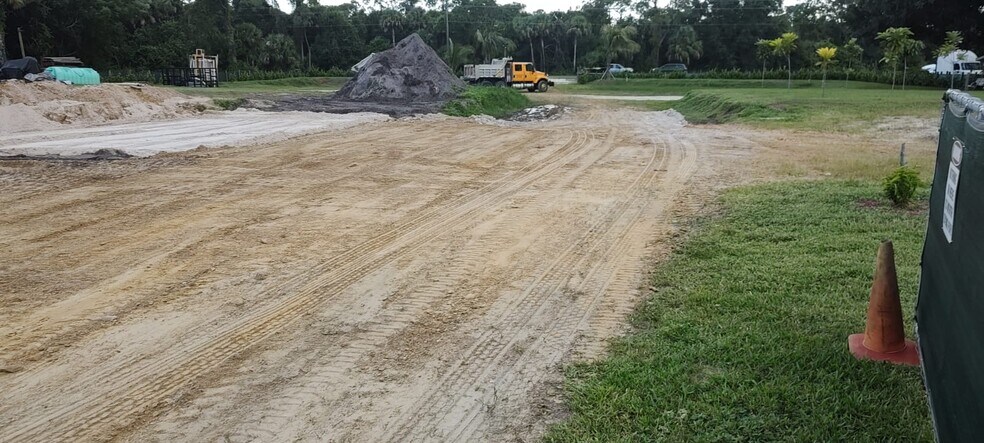 More Photos Of 2516 US Highway-98 Hwy, Okeechobee Land For Sale