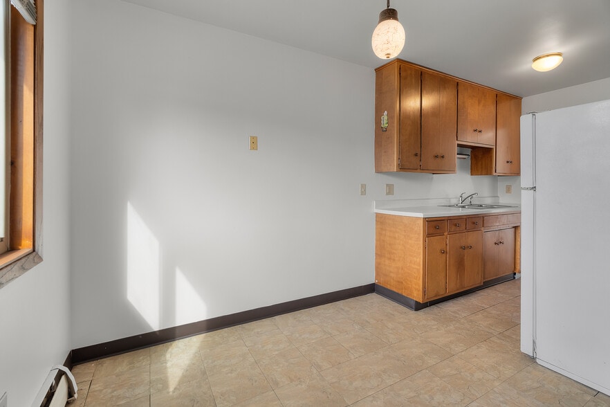 More Photos Of 1010 Lafond Ave, Saint Paul Apartments For Sale
