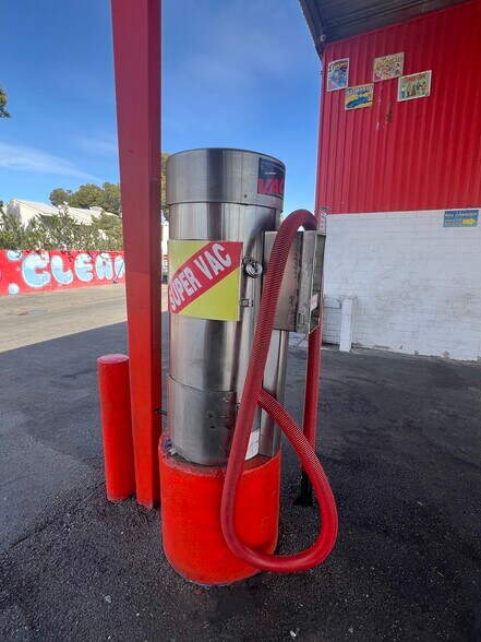 More Photos Of 4860 Topaz St, Las Vegas Carwash For Sale