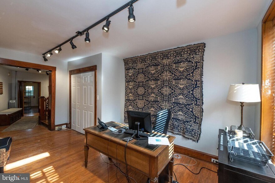 More Photos Of 233 W Patrick St, Frederick Office For Sale