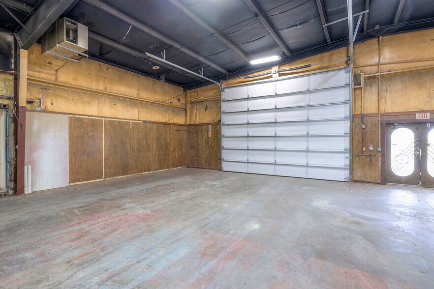 More Photos Of 17321 County Road 41, Archie Manufacturing For Sale