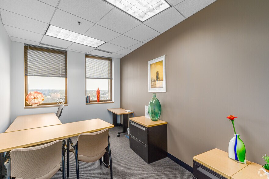 More Photos Of 1000 N West St, Wilmington Coworking Space