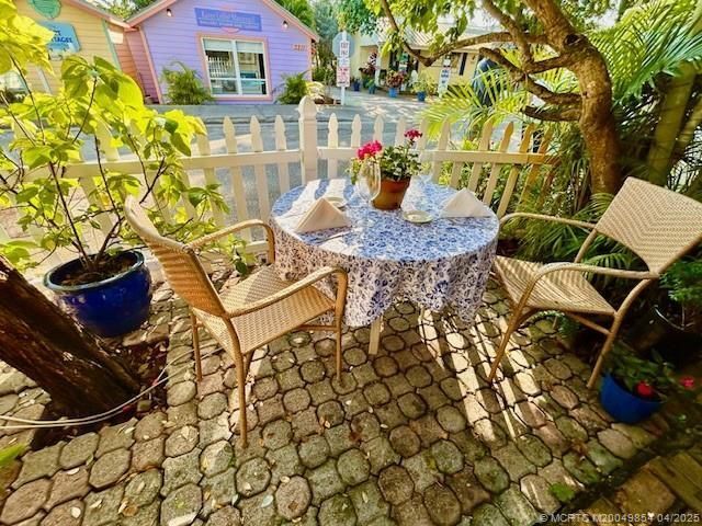 More Photos Of 3220 and 3224 NE Maple Ave, Jensen Beach Specialty For Sale