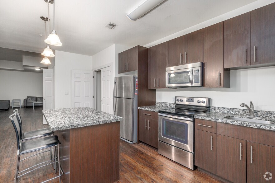 More Photos Of 7-9 Court St, Binghamton Apartments For Lease