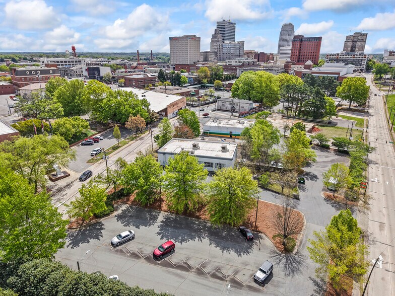 More Photos Of 726 N Cherry St, Winston-Salem Office For Sale