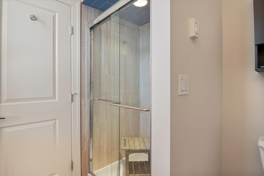 More Photos Of 2 Church St, Rockaway Office Residential For Sale
