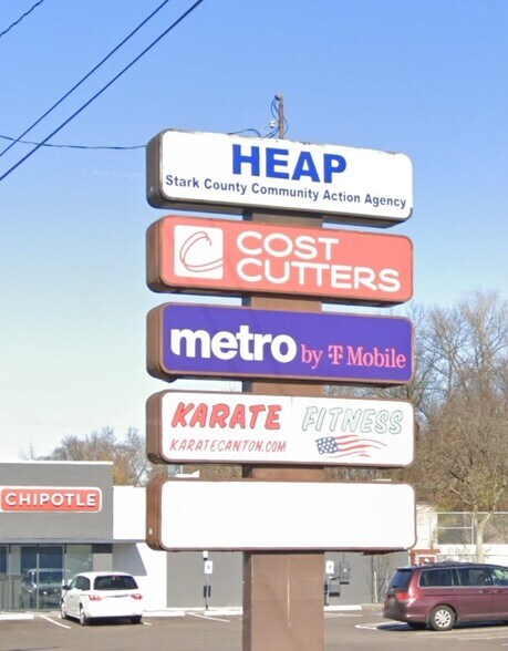 More Photos Of 3220-3232 Cleveland Ave NW, Canton Storefront Retail Office For Lease