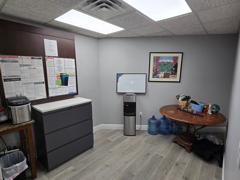 More Photos Of 3098 W Lake Mary Blvd, Lake Mary Medical For Lease