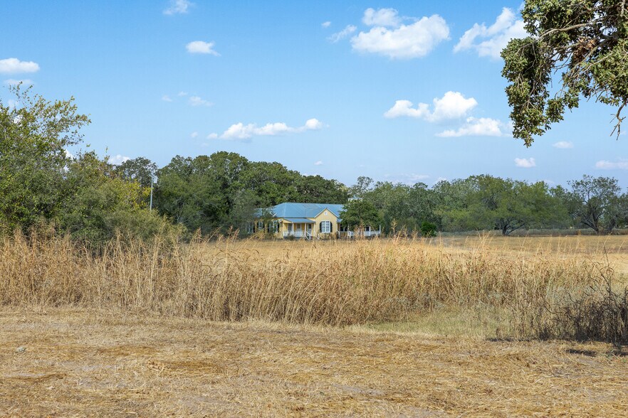 More Photos Of 11915 FM 86, Lockhart Land For Sale