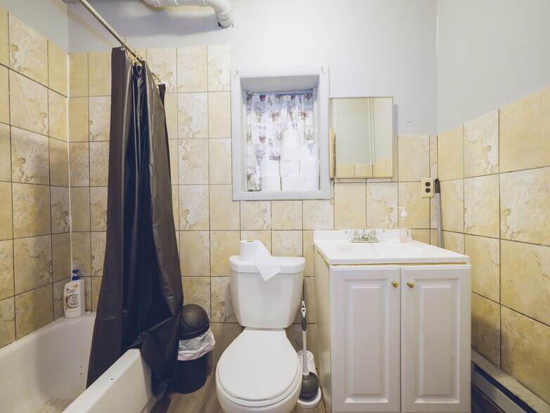 More Photos Of 81 William St, Newburgh Multifamily For Sale