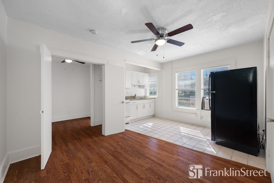 More Photos Of 1705 Apache Trl, Clearwater Multifamily For Sale