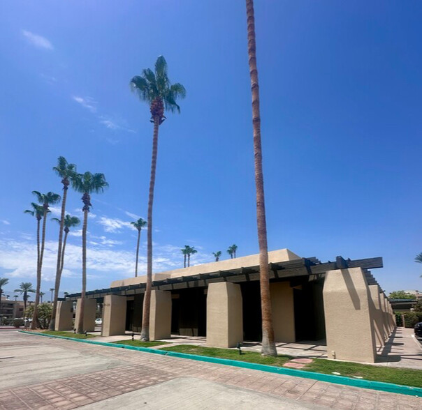 Primary Photo Of 45110 Club Dr, Indian Wells Office For Lease